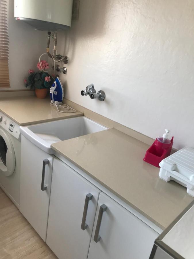 Apartamento Plaza Espana เนร์คา ภายนอก รูปภาพ
